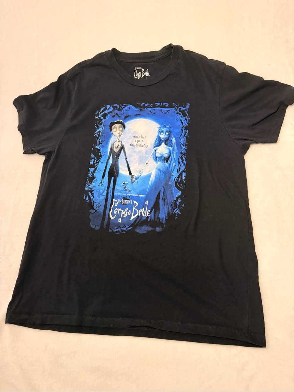 Tim Burton Women’s Corpse Bride Graphic Tshirt size: L